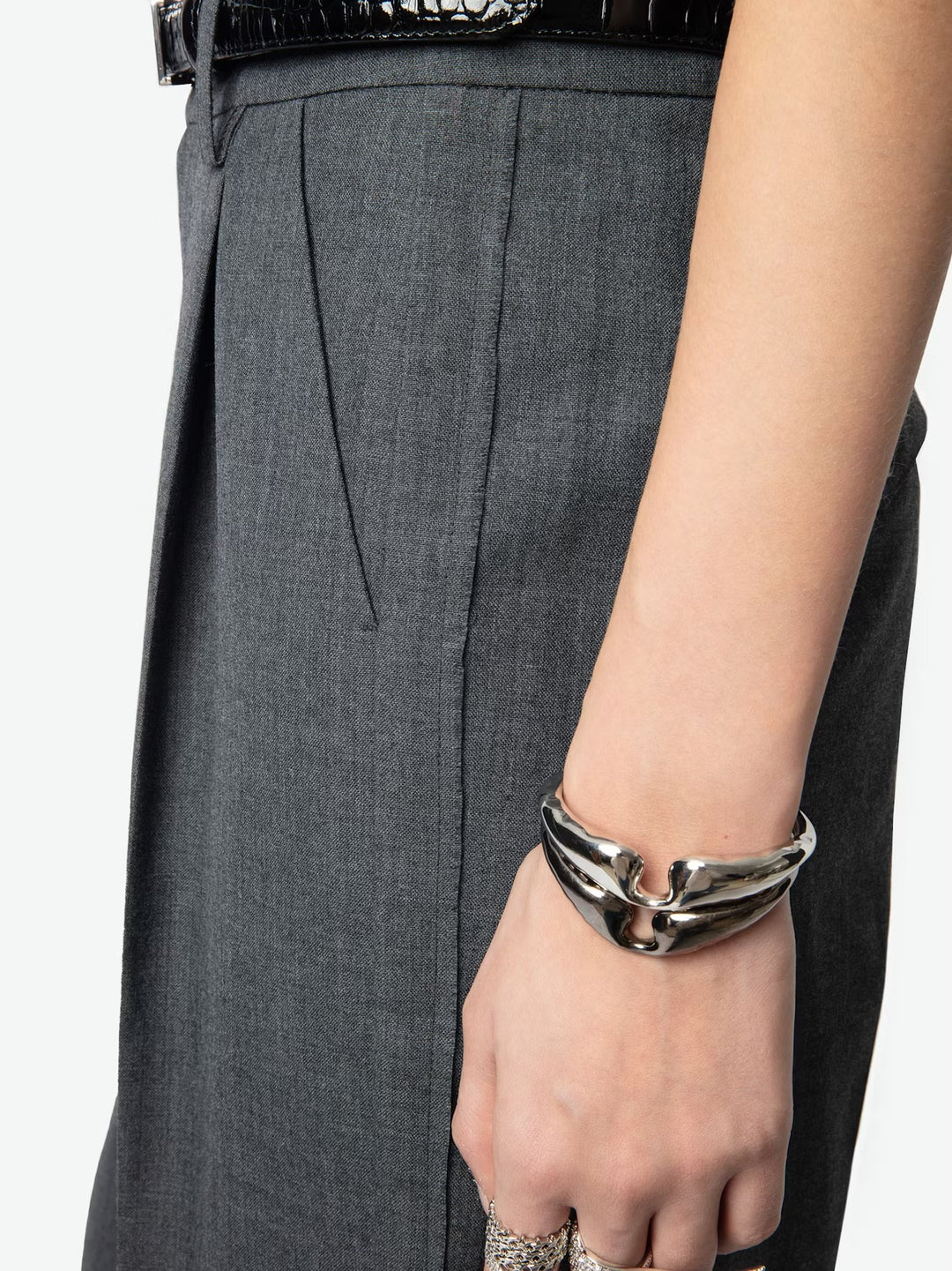 Pantalones Puros Raw Edge